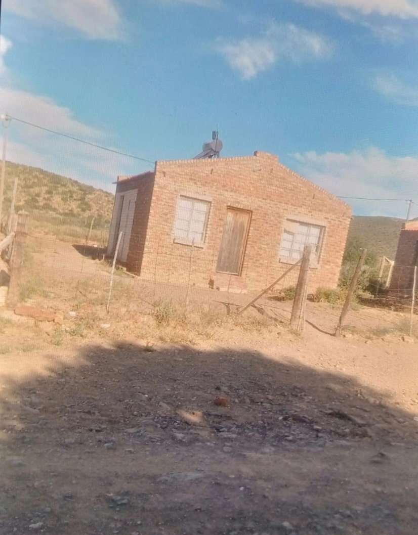 2 Bedroom Property for Sale in Willowmore Eastern Cape